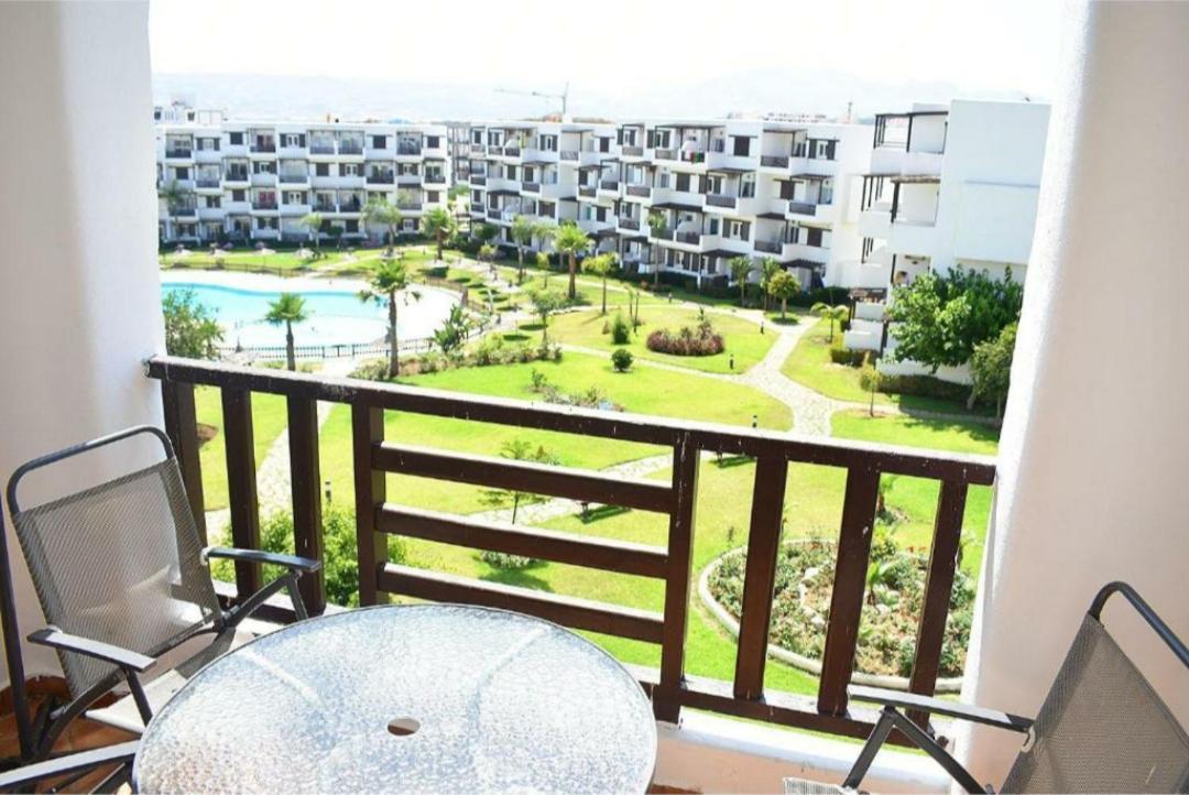 Mirador Golf 1 Apartman Cabo Negro Kültér fotó
